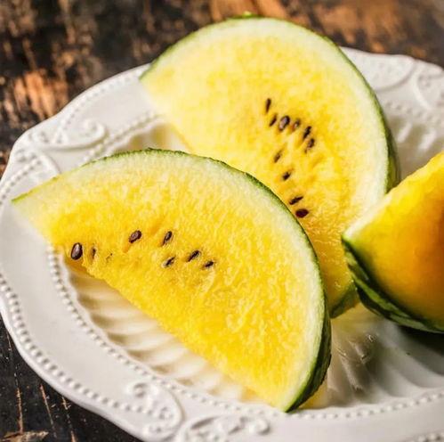 来张嘴吃瓜,揭秘娱乐圈那些不为人知的秘密