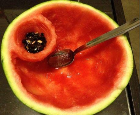 喝瓜前和吃瓜后,揭秘吃瓜群众的奇妙转变