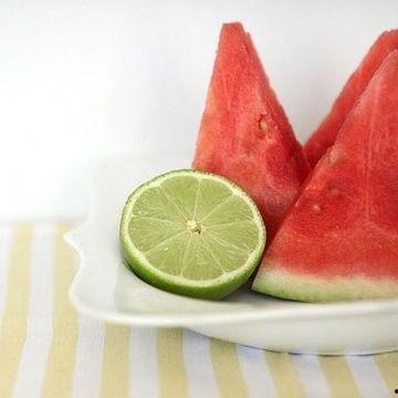 夏天吃瓜头像搞笑,瓜果飘香，搞笑头像陪你笑翻天！