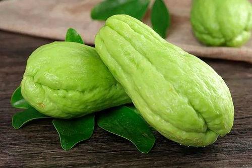 吃瓜可以生吃吗,揭秘生吃瓜果的奥秘与技巧