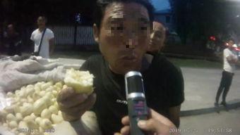 机车男孩吃瓜,机车男孩的夏日吃瓜奇遇记